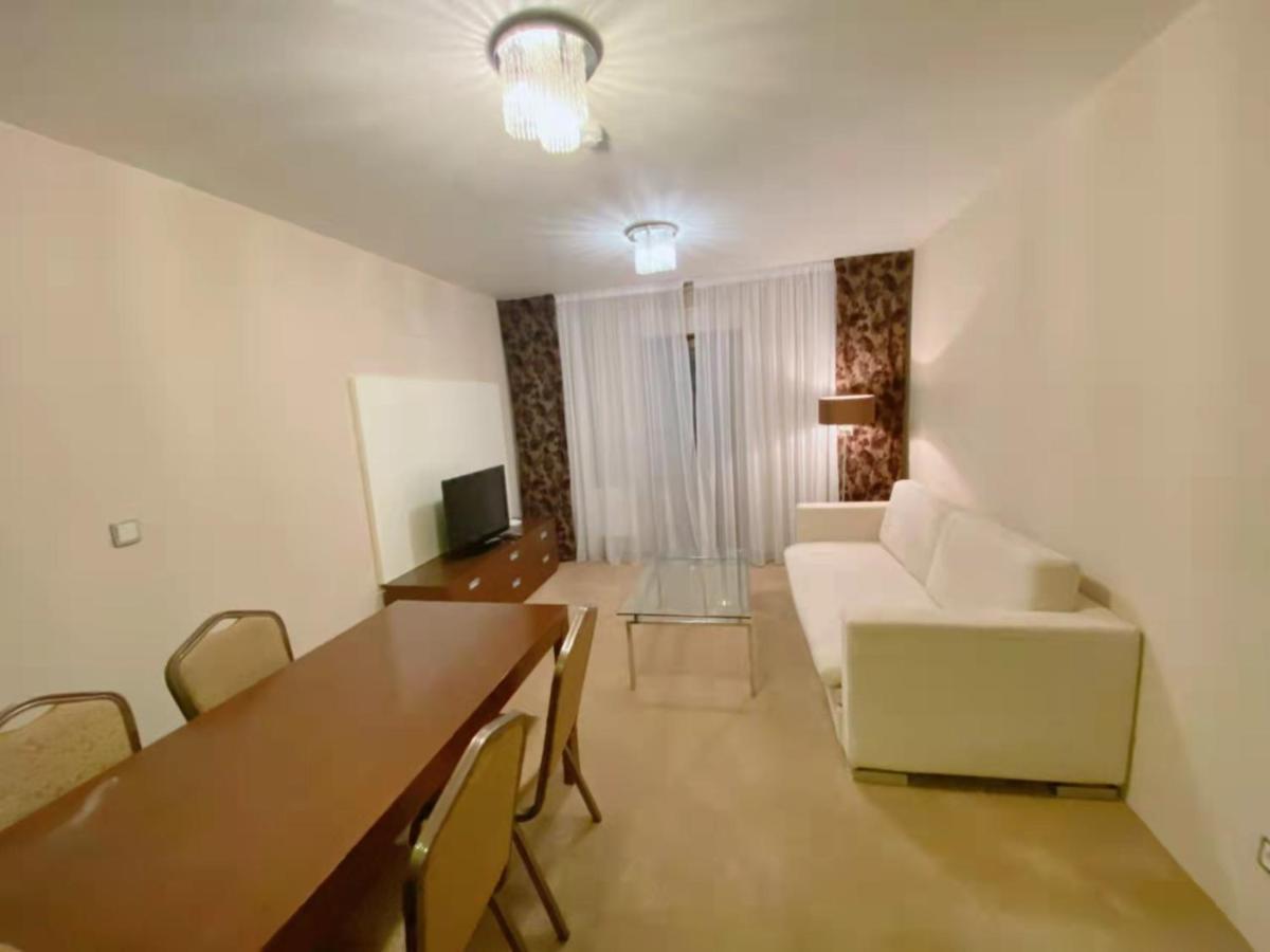 Golden Fish Apartmany Xia Plzeň Kültér fotó