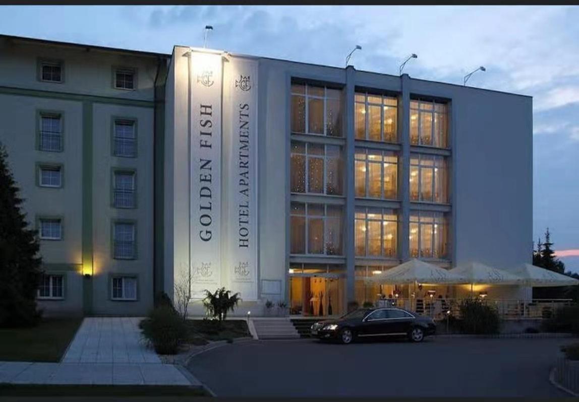 Golden Fish Apartmany Xia Plzeň Kültér fotó