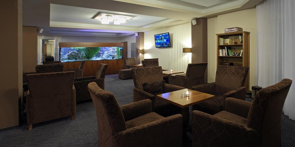 Golden Fish Apartmany Xia Plzeň Kültér fotó