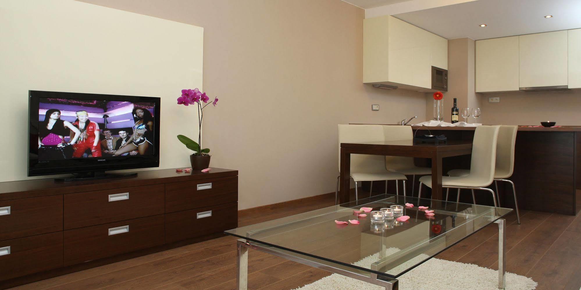 Golden Fish Apartmany Xia Plzeň Kültér fotó