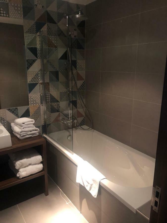 Golden Fish Apartmany Xia Plzeň Kültér fotó